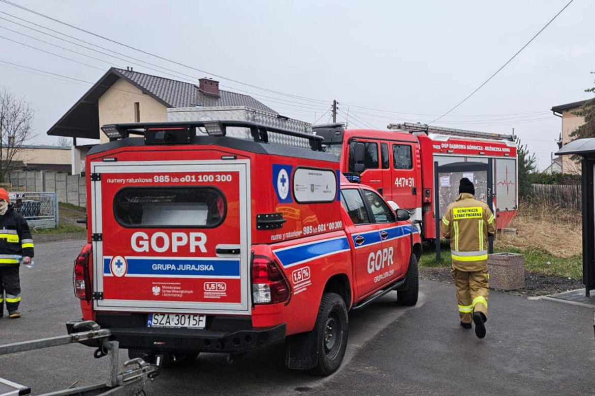 Dąbrowa Górnicza. Zaginiona 73-latka znaleziona martwa w szambie. Makabryczny finał poszukiwań [ZDJĘCIA]