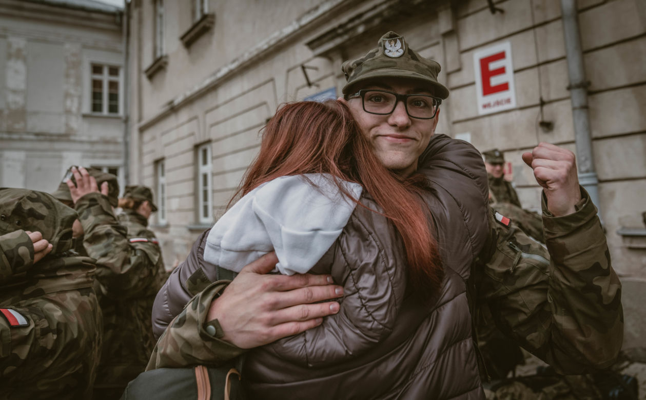Przysięga nowych żołnierzy 2 LBOT