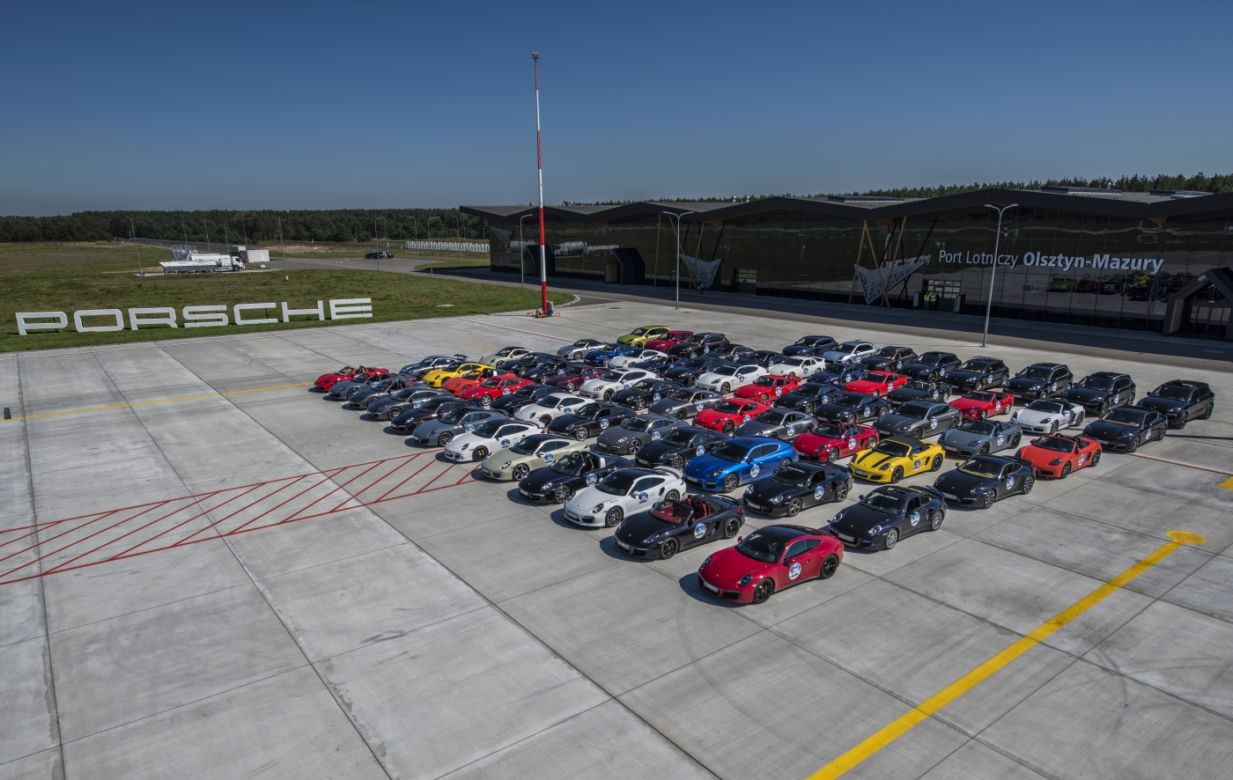 Porsche Parade 2016