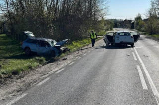 Sześć osób trafiło do szpitala po groźnym wypadku pod Łopusznem