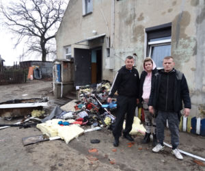 Zuzia nie pójdzie na pasterkę, bo spłonęły jej buciki