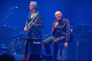 Phil Collins szerzej opowiedział o swoich problemach zdrowotnych i nałogach. Perkusista myśli o wydaniu nowej muzyki?