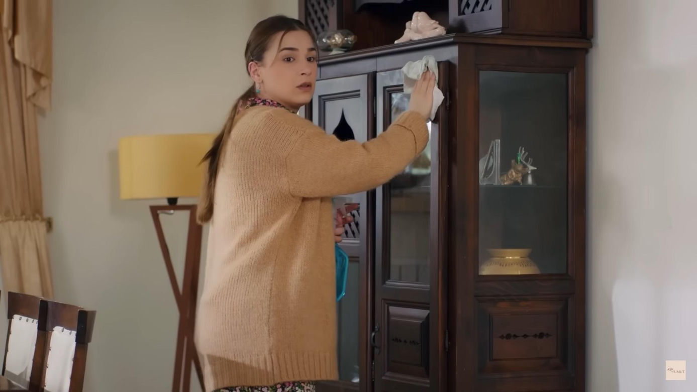 Wkrótce okaże się, że Sila świetnie gotuje i sprząta