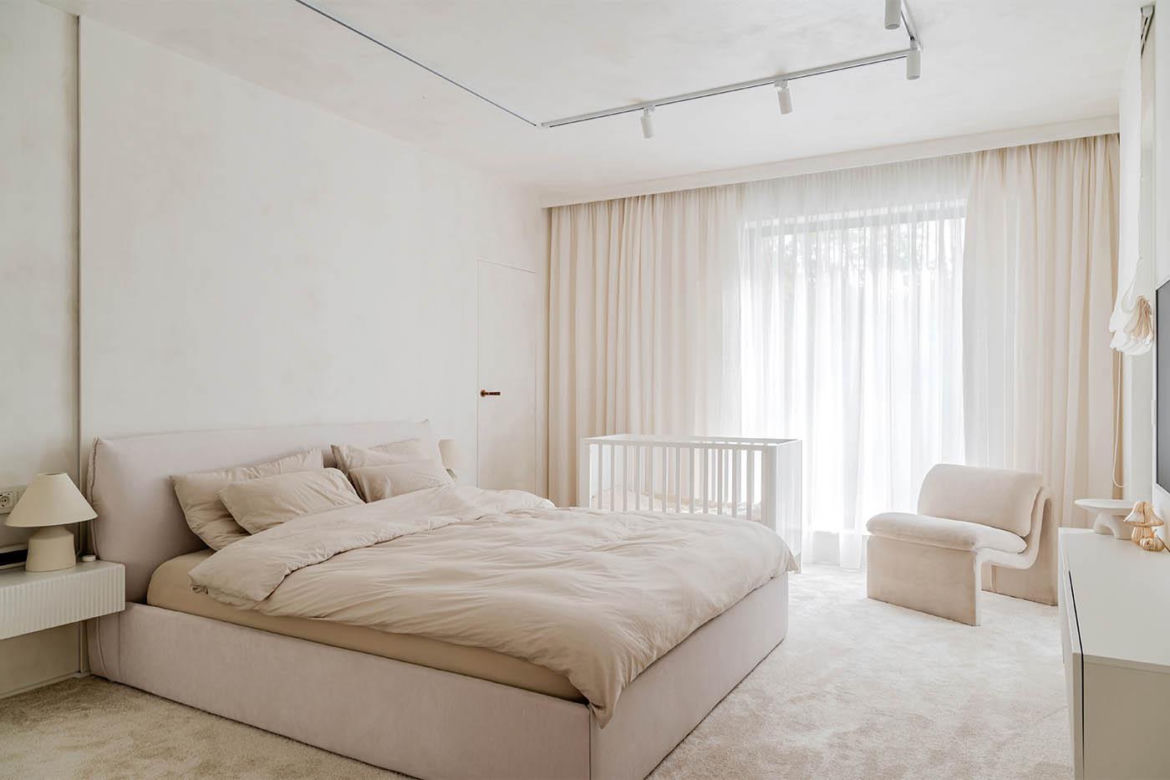 Wnętrze inspirowane Kolorem Roku Pantone 2026 Cloud Dancer