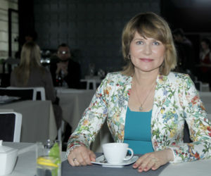 Hotel 52 sezon 7. Anna Turowicz (Grażyna Błęcka-Kolska)