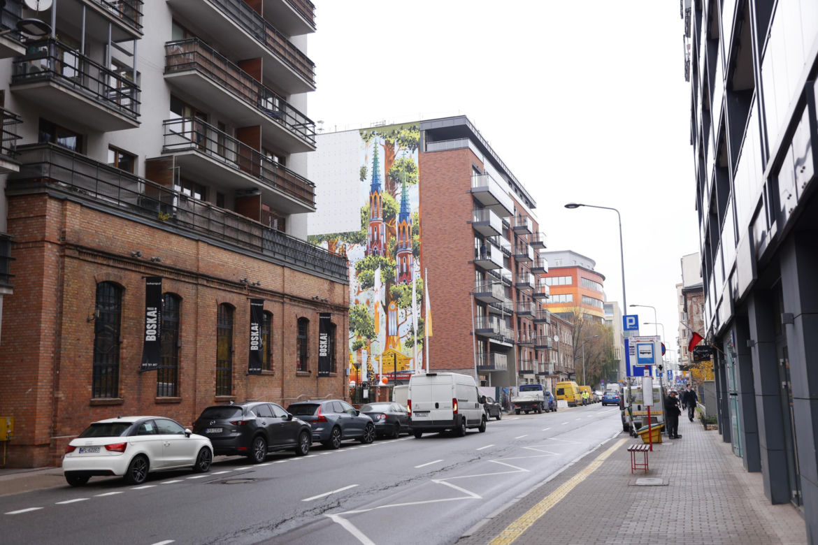 Mural Tytusa Brzozowskiego w Warszawie na Pradze