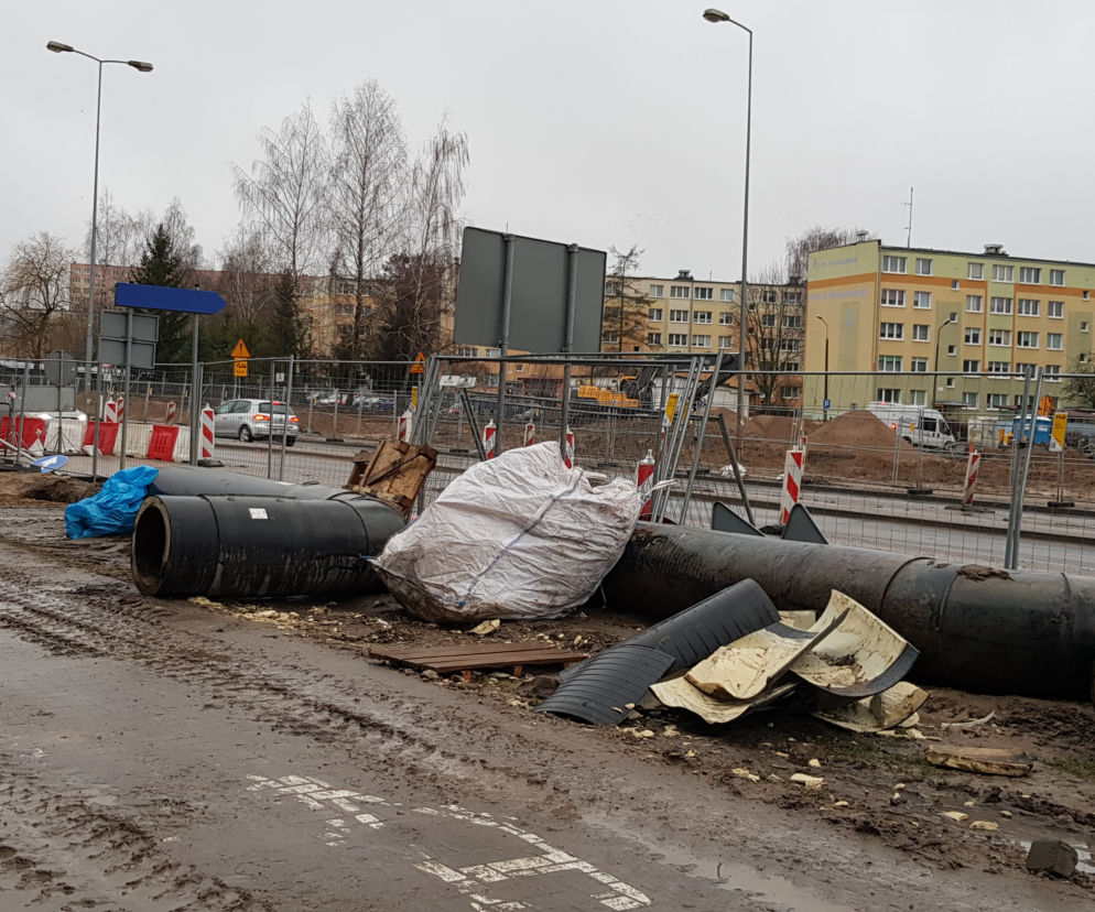 Błoto, dziury i kałuże