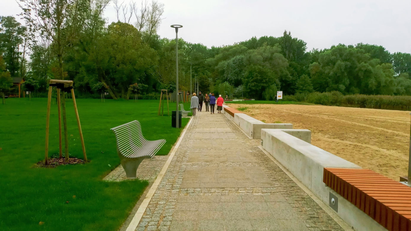 Plaża w Dąbiu otwarta po remoncie