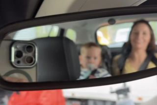 M jak miłość. Agnes (Amanda Mincewicz), Paweł (Rafał Mroczek), Antoś (Mikołaj Jankowski)