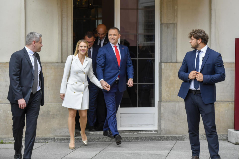 Każdy jej ruch śledzi cała Polska. Co gwiazdy mówią o Marcie Nawrockiej?