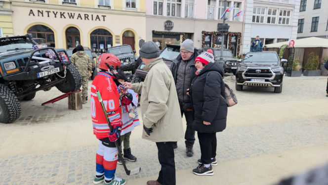 34. Finał WOŚP w Bydgoszczy przyciągnął tłumy! Blisko 700 wolontariuszy na ulicach