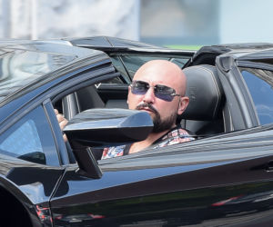 Paryk Vega jeździ Lamborghini