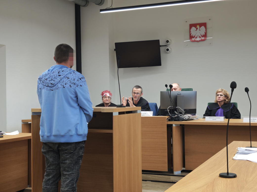 Mówił, że ręce mu śmierdzą krwią, obsesyjnie je mył. W szyi pani Zuzanny tkwił nóż