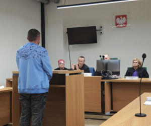 Mówił, że ręce mu śmierdzą krwią, obsesyjnie je mył. W szyi pani Zuzanny tkwił nóż