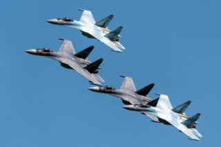 Poderwali myśliwce. Dziewięć rosyjskich i chińskich samolotów wleciało bez zezwolenia!