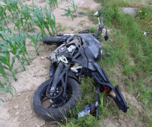 Motocykliści wrócili na trasy. Policja przypomina.  Droga to nie tor wyścigowy!