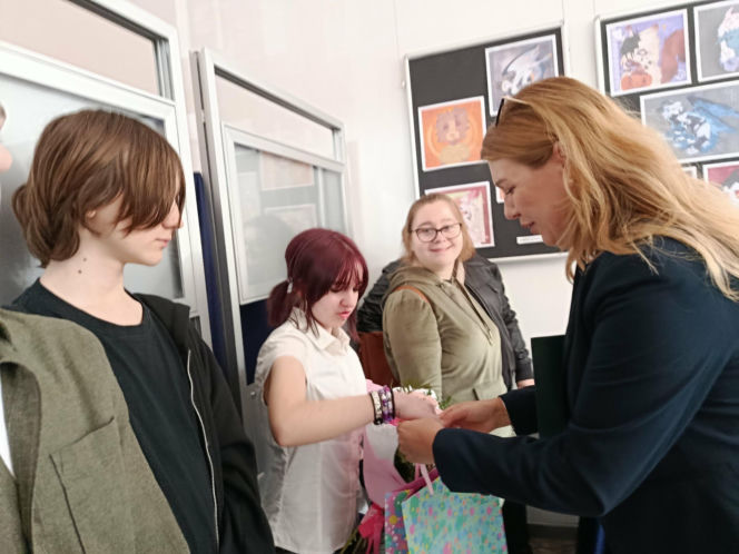 Rysowane malowane do szuflady