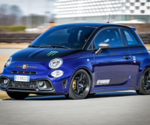Abarth 595 Monster Energy Yamaha i Scorpioneoro