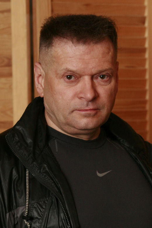 Aż trudno uwierzyć, że tak kiedyś wyglądał Krzysztof Rutkowski. Co za metamorfoza!