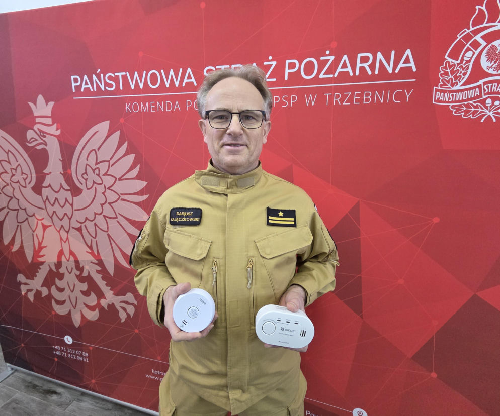 Strażacy przekażą ośrodkom pomocy społecznej blisko 300 czujek - mówi D. Zajączkowski
