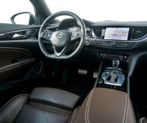 Opel Insignia GSi Sports Tourer 2.0 CDTi 210 KM AT8 AWD