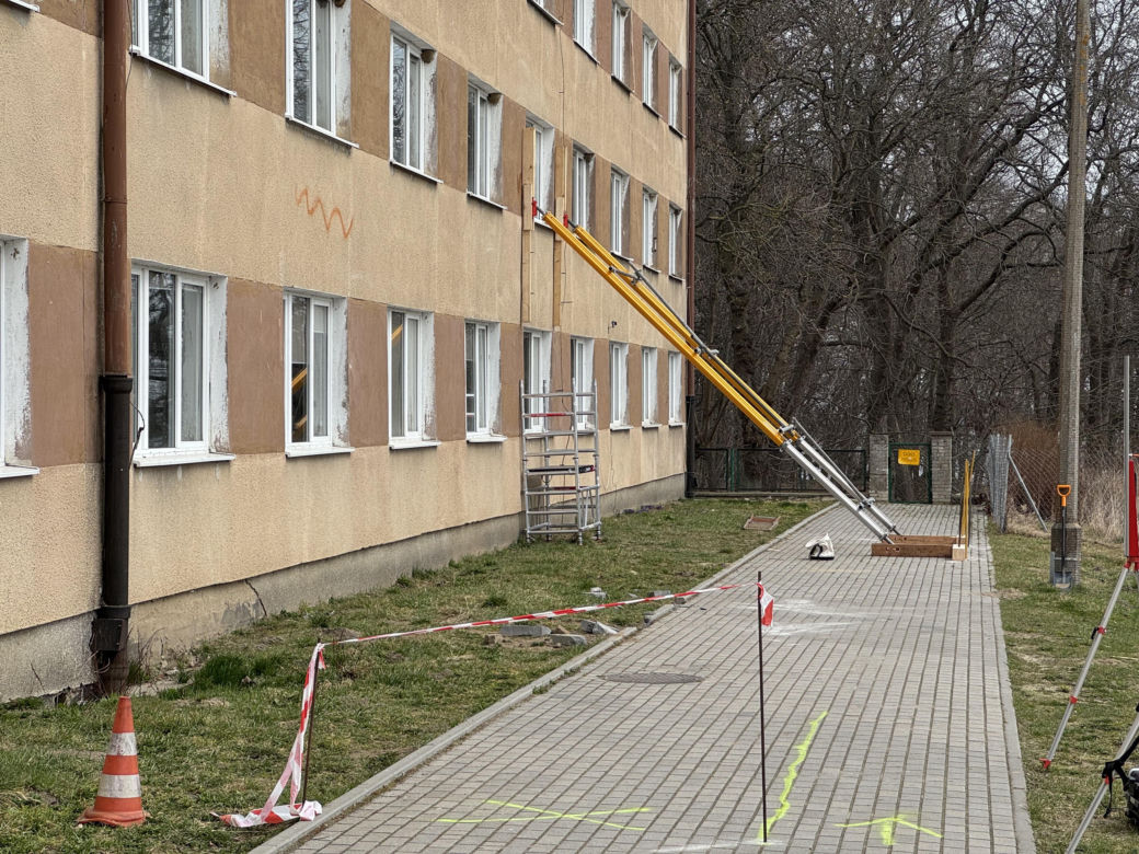 Potężne manewry strażaków na Pomorzu. Do akcji weszły psy ratownicze i policyjni antyterroryści