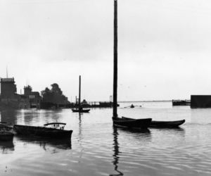 Zalana plaża Poniatówka (1931)