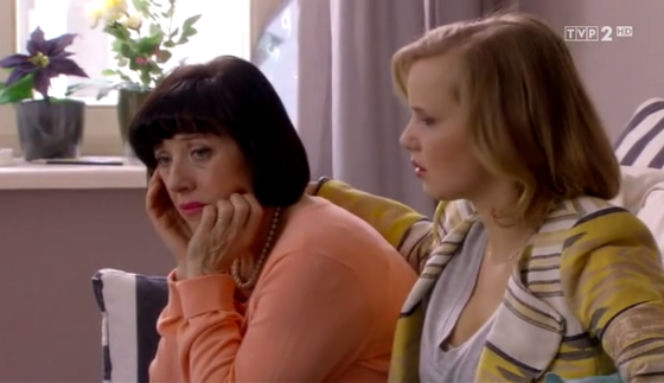 O mnie się nie martw 2 odcinek 10, Iga Małecka (Joanna Kulig), pani Irenka (Hanna Śleszyńska)