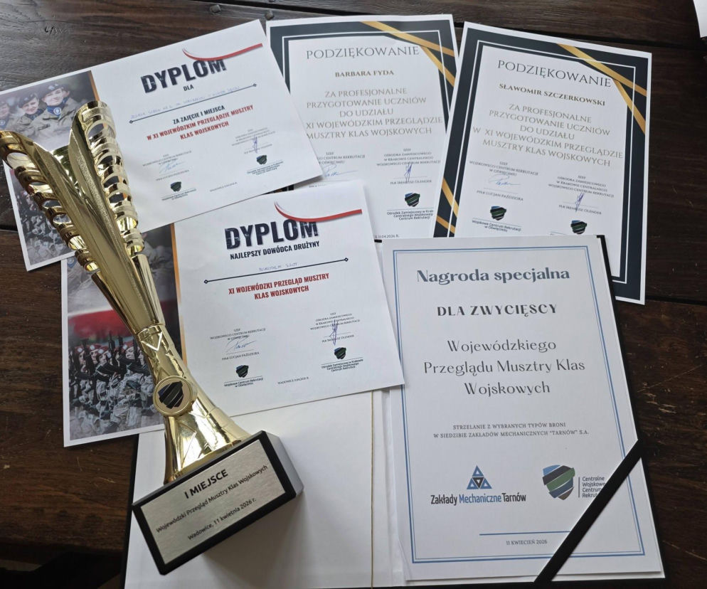 Mają to! Zespół Szkół numer 2 z Nowego Sącza ponownie mistrzem województwa w musztrze