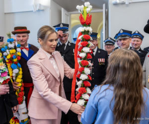 Marta Nawrocka na Niedzieli Palmowej w Pałacu Prezydenckim