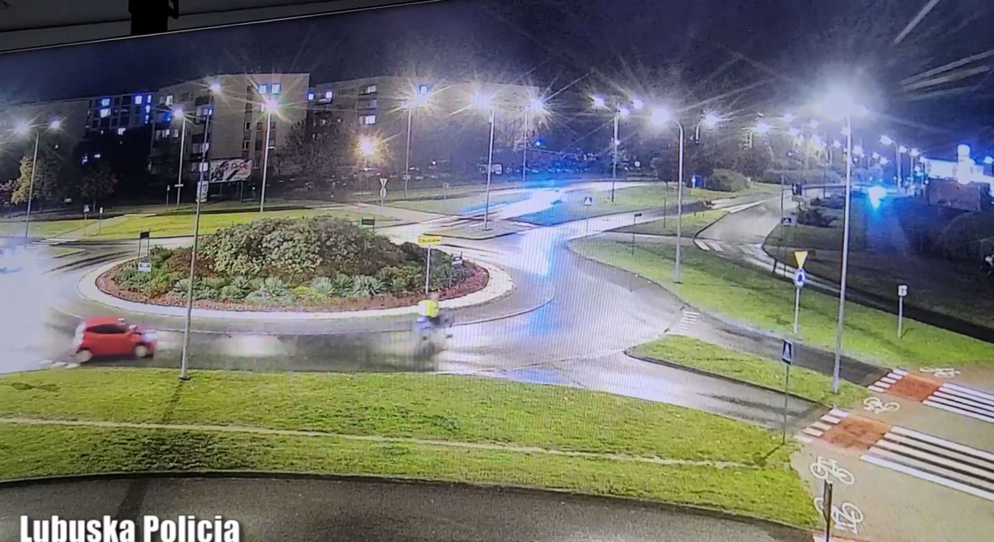 Makabryczny wypadek w Zielonej Górze! Auto nie wyhamowało przed leżącym na drodze rowerzystą [ZDJĘCIA]