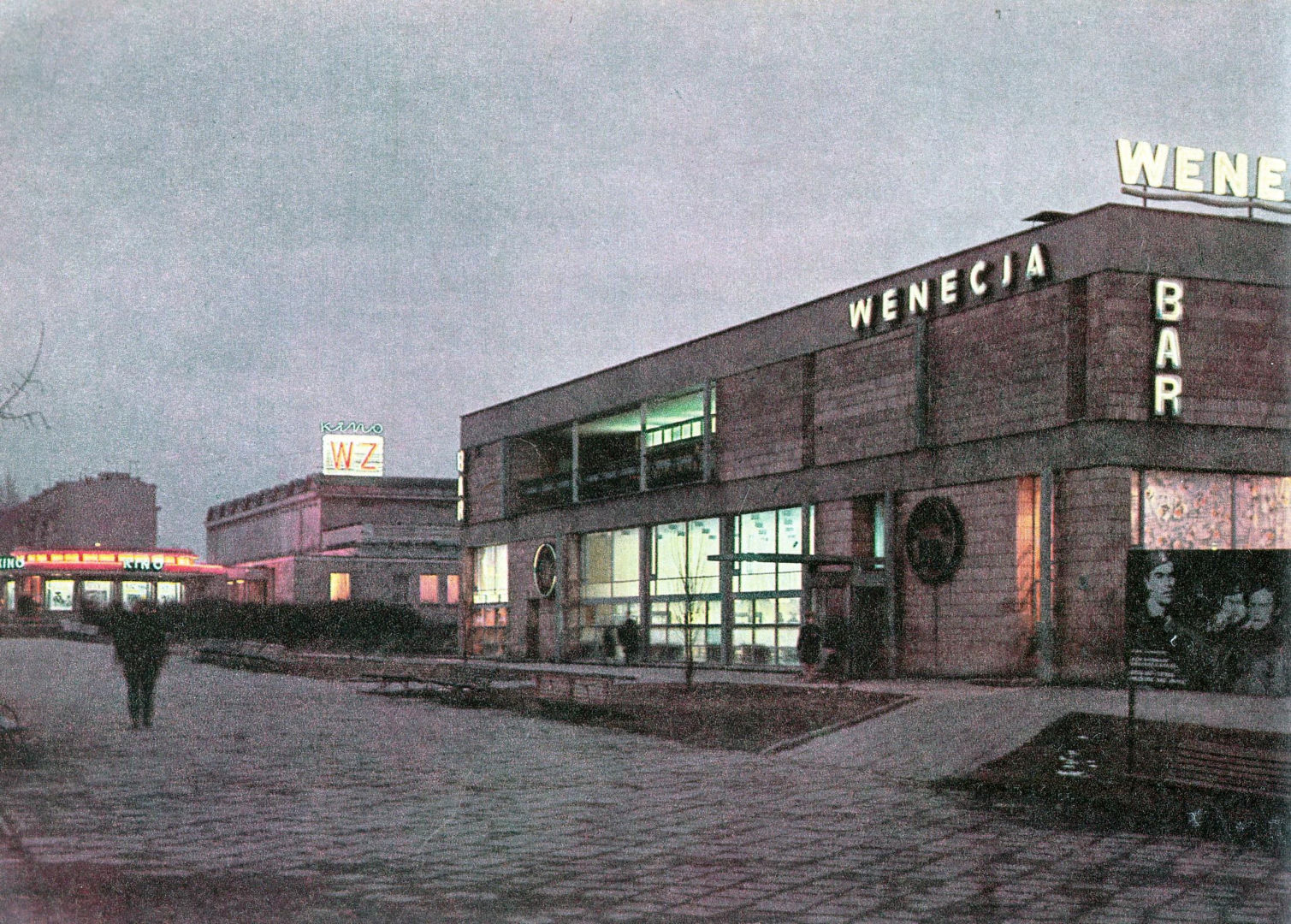 Kino W-Z przy ul. Leszno 17 w Warszawie