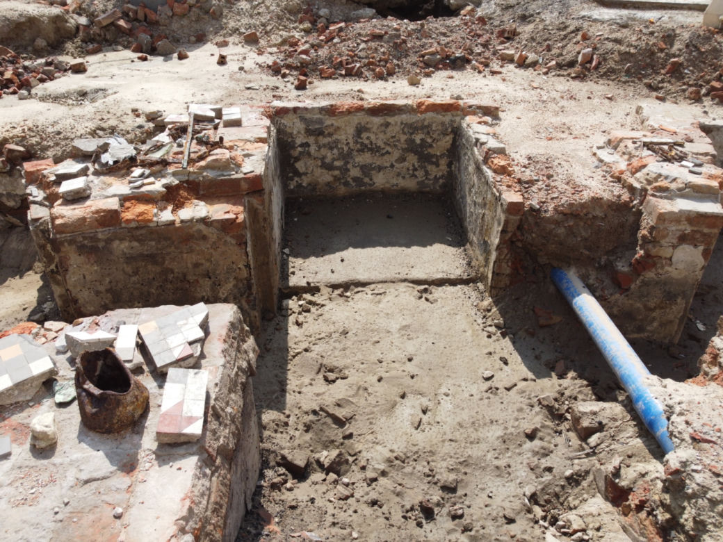 Kolejne archeologiczne odkrycia na przebudowie Placu Pięciu Rogów