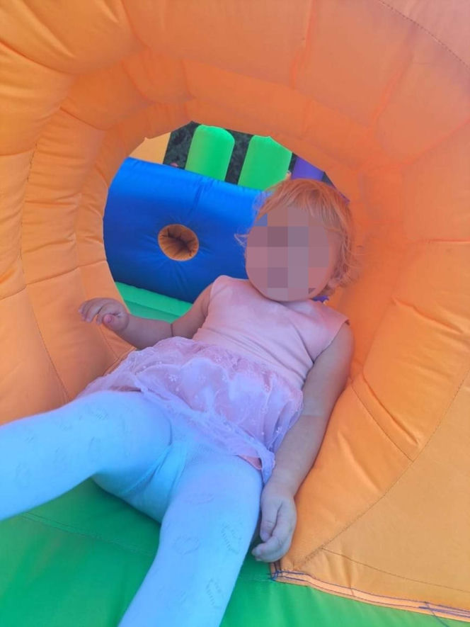 Format: 3-letnia Emilka stała się dla matki balastem. Gdy umierała, Klaudia G. imprezowała nad morzem