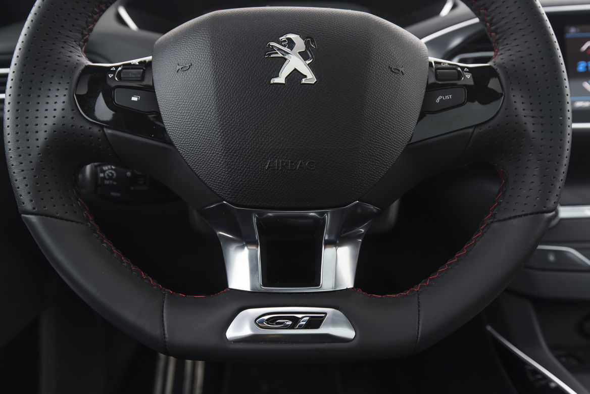 Peugeot 308 GT Pack 1.2 PureTech 130 KM MT6