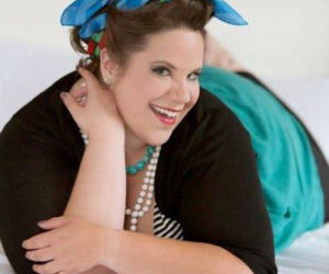 Whitney Way Thore - Facebook (1)