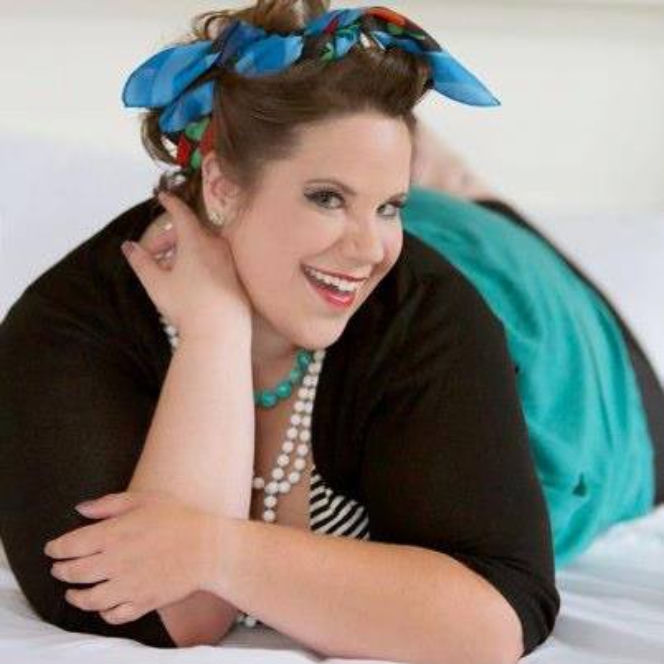 Whitney Way Thore - Facebook (1)