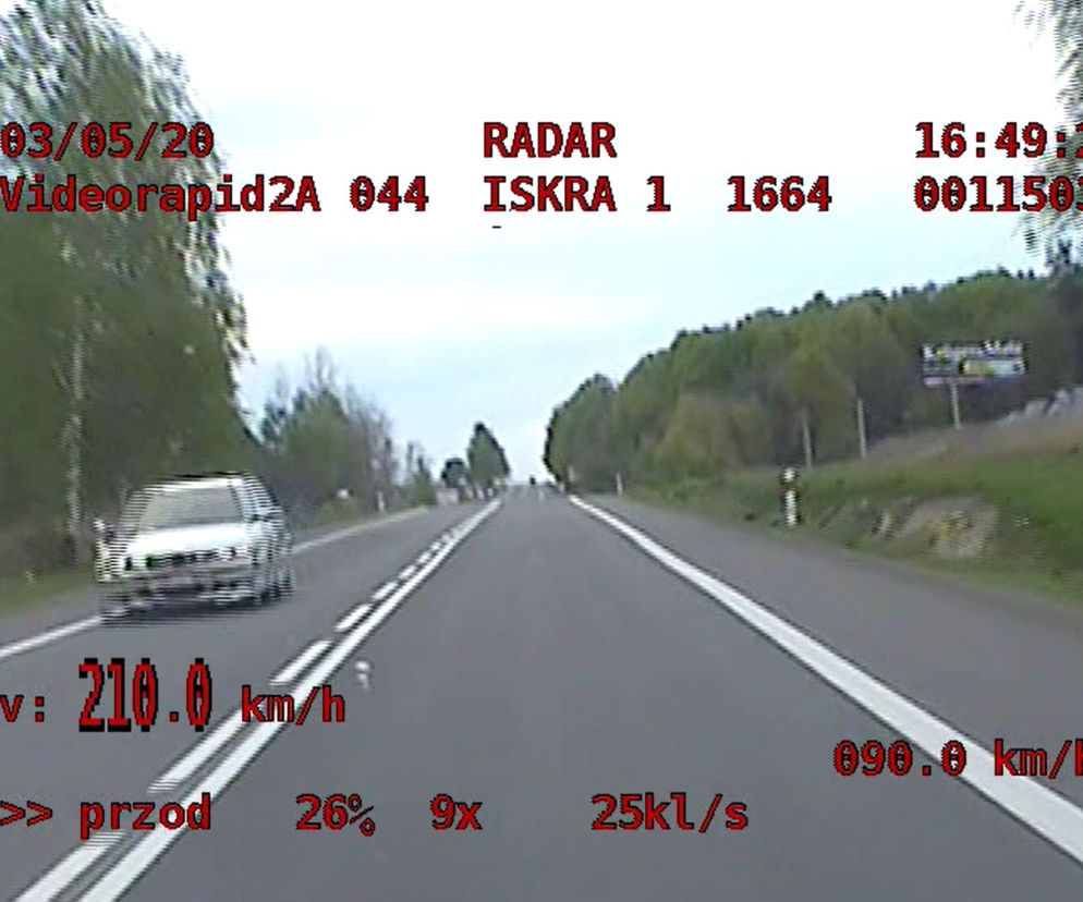 Rzeszowscy policjanci zatrzymali aż 200 piratów drogowych. Nagrali rekordzistę 