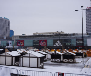 Jarmark Warszawski na placu Defilad na kilka dni przed startem imprezy