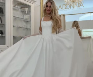 Ślub Anity i Adriana ze ŚOPW tuż-tuż. Panna młoda pokazała suknie ślubne