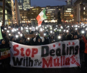 Tysiące ofiar w Iranie! Urzędnik ujawnia wstrząsające dane, ale prawdziwa skala może być gorsza