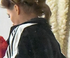 Agnieszka Kaczorowska w wałkach na głowie. Tak szykowała się na ramówkę TVP