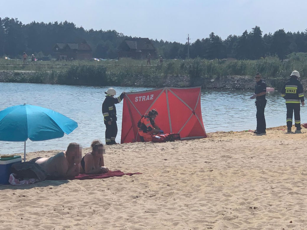 Zmarła, bo ratowała dmuchane kółko