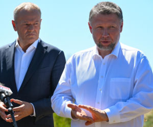 Donald Tusk na miejscu wybuchy na Lubelszczyźnie