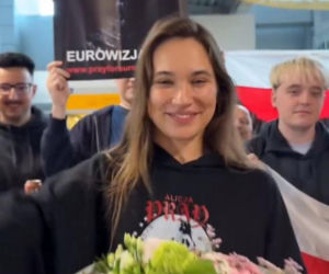 Alicja Szemplińska na lotnisku