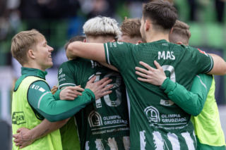 Rywale odrobili zaległości i stracili punkty. Olimpia Grudziądz wiceliderem drugiej ligi 