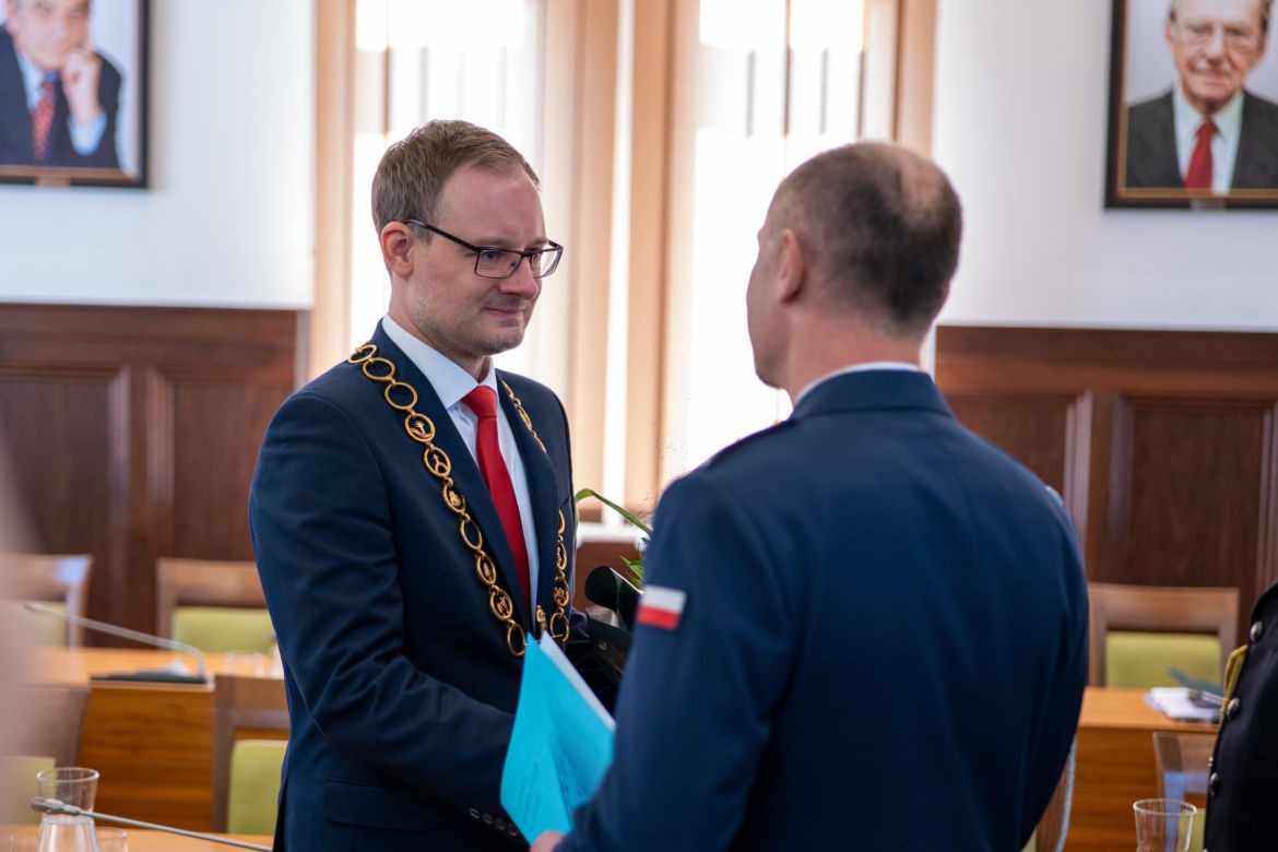 Zaprzysiężenie nowego prezydenta Zabrza. Kamil Żbikowski złożył ślubowanie i zwrócił się do mieszkańców