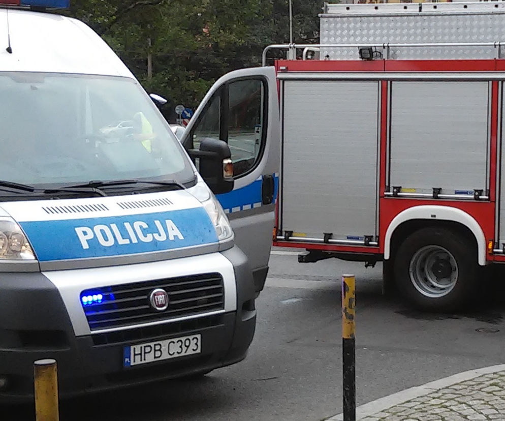 Pijany kierowca prowadził miejski autobus! Zahaczył pojazdem o wóz straży pożarnej (zdjęcie poglądowe)