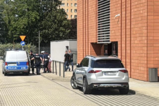 Lutoryż. Magdalena H.  zakopywała w ogródku pod domem ludzkie płody