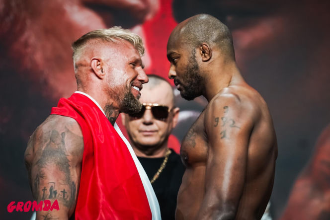 Ring girls Gromda 24